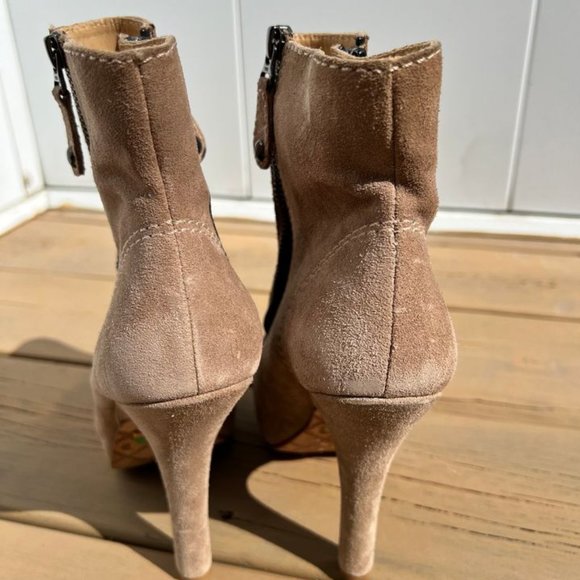L.A.M.B. Mika Suede Booties Tan See - Picture 4 of 6